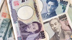 Record Intervention by Japan: Supporting the Yen's Strength