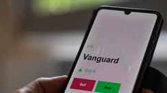Invest Wisely with These Top 10 Vanguard Funds