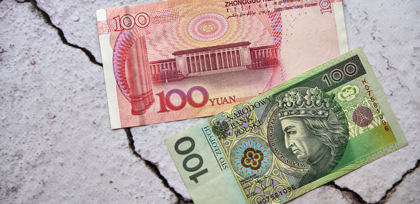 China's Evolution in Protecting the Yuan: From Burning Reserves to Market Guidance