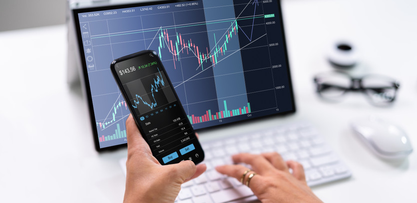 Leveraging Phone Apps for Profitable Forex Trading